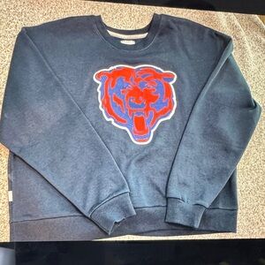 Antigua Chicago Bears Men's Black Crewneck Sweater with Red and Blue Bear Design